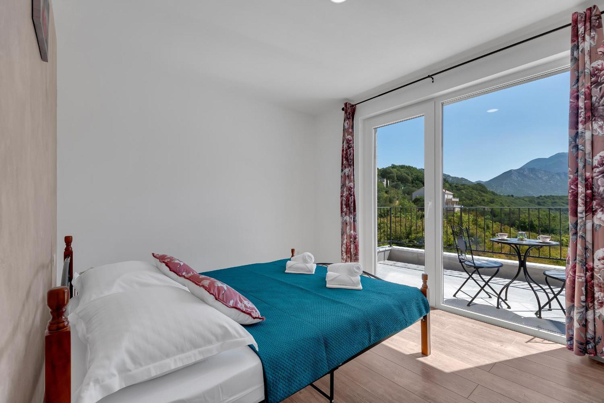 Charming Holiday Home Dolac In Rural Area With Pool Slime Exterior photo